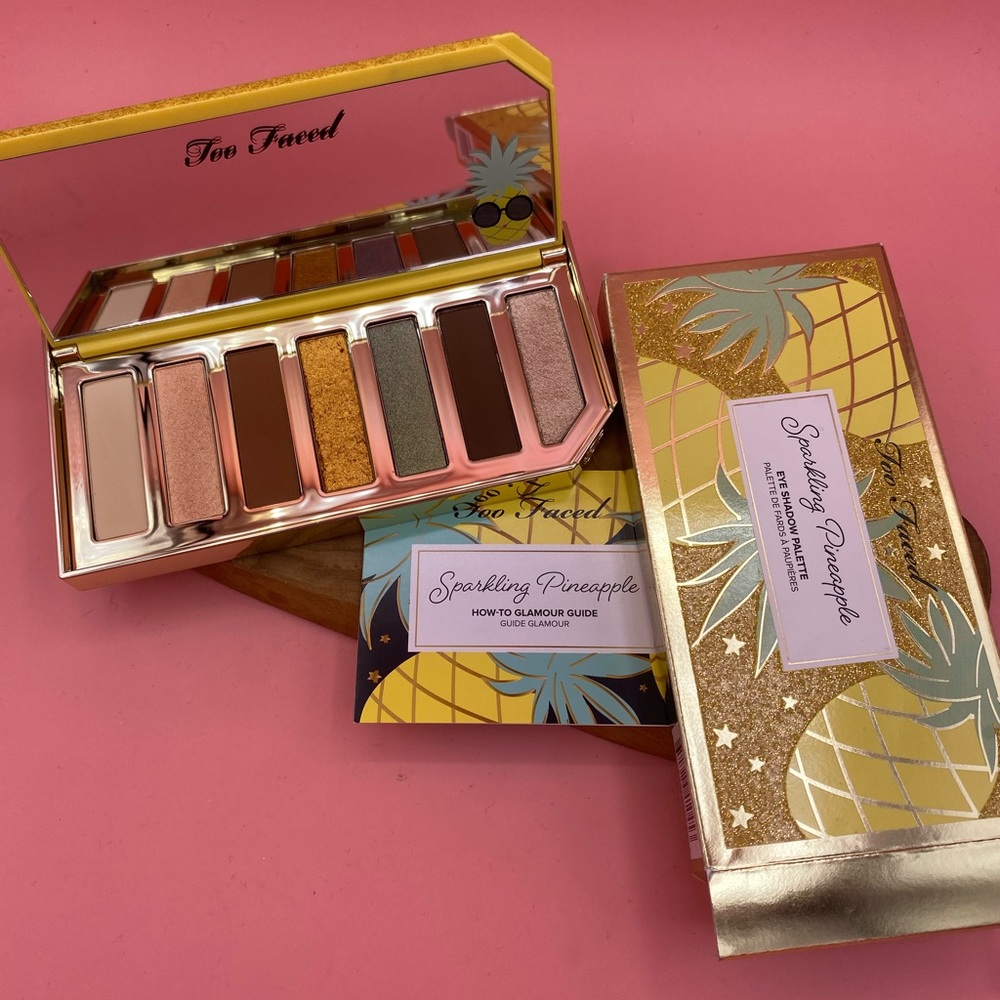 Too faced sparkling pineapple palette